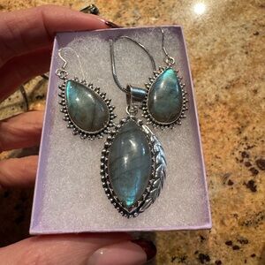 Elegant Silver and Blue Labradorite Jewelry Set
